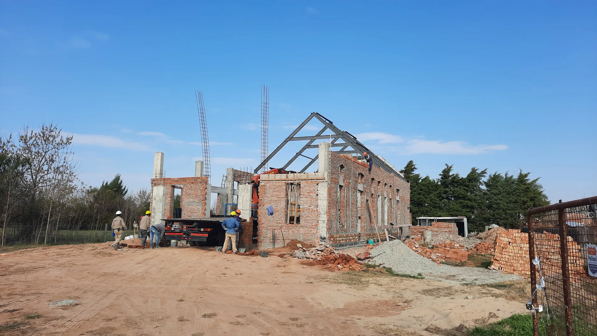 Capilla San Juan Pablo II Rosario - Foto 58